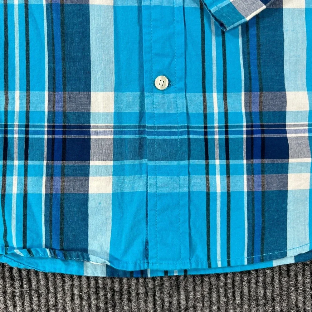 American Eagle Mens Shirt Medium Blue Plaid Long Sleeve Button Down Classic Fit